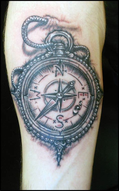 Amazing Compass Tattoo Designs Mens Craze
