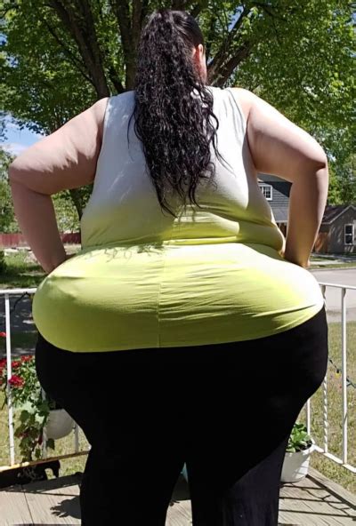 Can T Believe How Sexy She Is As A Pear Shaped Lad Tumbex