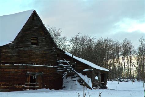 The Old Barn Winter Scene Photograph By Sandra Foster Fine Art America