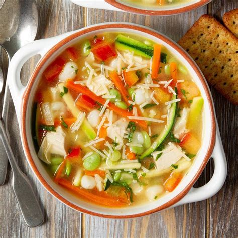 Quick And Healthy Turkey Veggie Soup Reader S Digest Canada