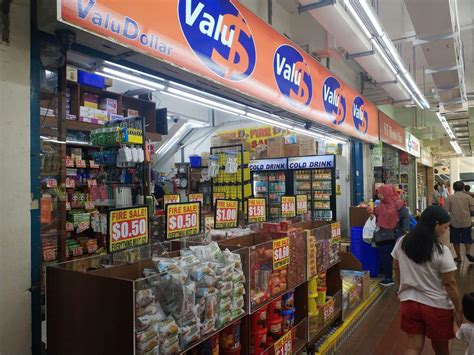 Built in 1979, the hawker centre at blk 511 bedok north street 3 comprises 42 cooked food stalls and 83 market stalls to serve both the dining and marketing needs of residents living in the kaki bukit area. Yuhua Market & Hawker Centre - Opening Hours, Jurong East ...