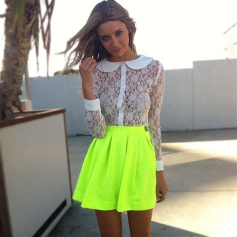 1001 fashion trends neon skirts