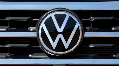 Heres What The New Volkswagen Logo Looks Like On A Grille