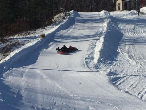 Snow Tubing In Michigan 30 Places To Go Snow Tubing In Our Great