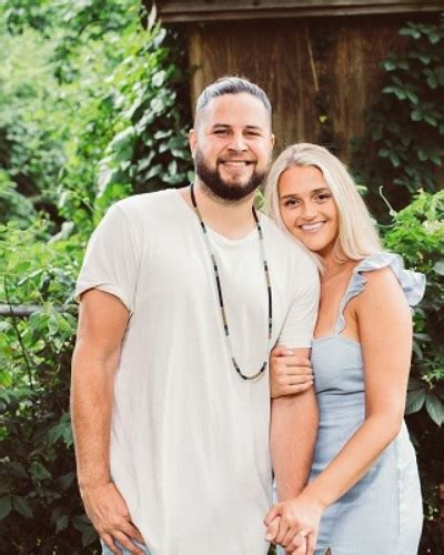 Singer Tyler Filmore Is Engaged To Girlfriend Paige Korte Married