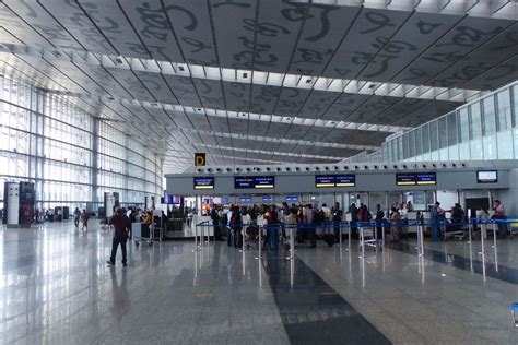 Kolkata Airport Issues New Guidelines Makes Covid Test Mandatory For