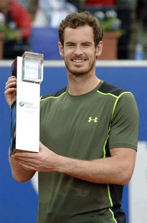 6 ft 3 in (1.91 m) turned pro: Die Macken der Tennisstars - tennis MAGAZIN