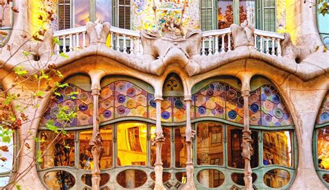 Barcelona Atrakcje Architektura Antoniego Gaudiego Rosomagpl