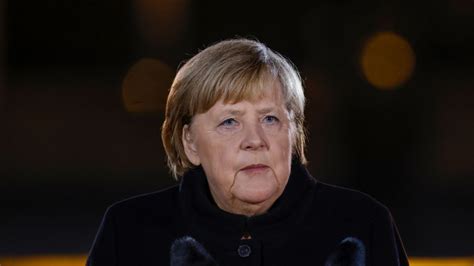 Angela Merkel Nachdenken Einkaufen Und Co Das Macht Die