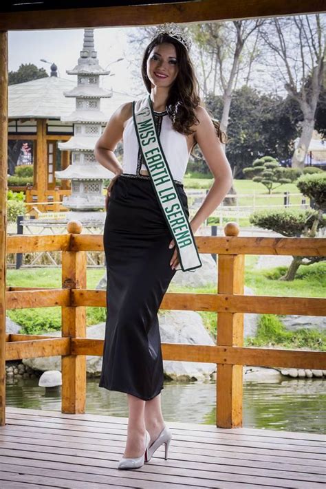 Constanza Araos La Serena Miss Earth Chile 2016 Contestant Photo
