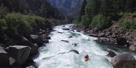 Summertime Kayaking On The Wenatchee River In Tumwater Canyon