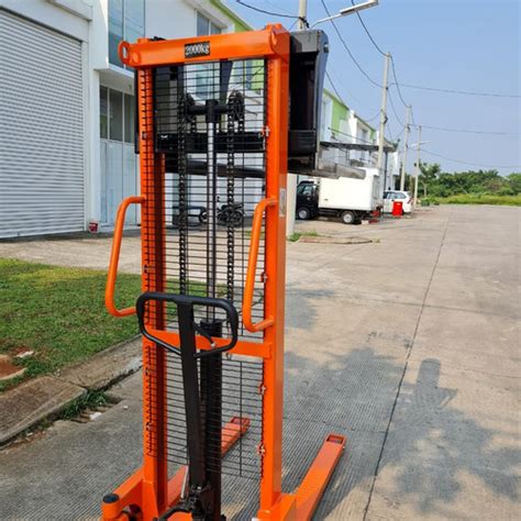 Jual hand lift 2 ton .1.5 ton sudah di lengkapi dengan brake atau rem