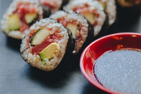 Sushi Sans Bluefin Tuna Avocado Maki Roll Recipe Divine