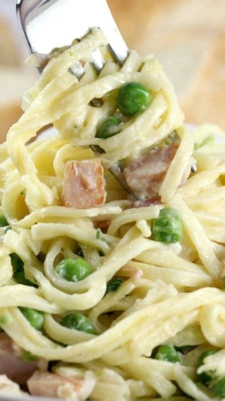 Linguine Carbonara ~ This Delicious Meal Is Perfect For A Busy