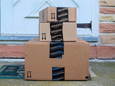 Amazon joined Goodwill for a great way to reuse old shipping boxes - Business Insider