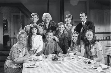 Una Famiglia Americana Annunciato Il Cast Del Revival The Waltons