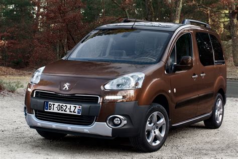 Peugeot Partner Tepee Active 16 Vti 120pk 🚗 Car Technical Specifications