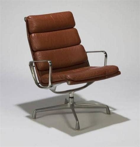 The eames soft pad group comes in a number of options well suited for a variety of environments. Charles and Ray Eames Soft Pad chair Herman Miller