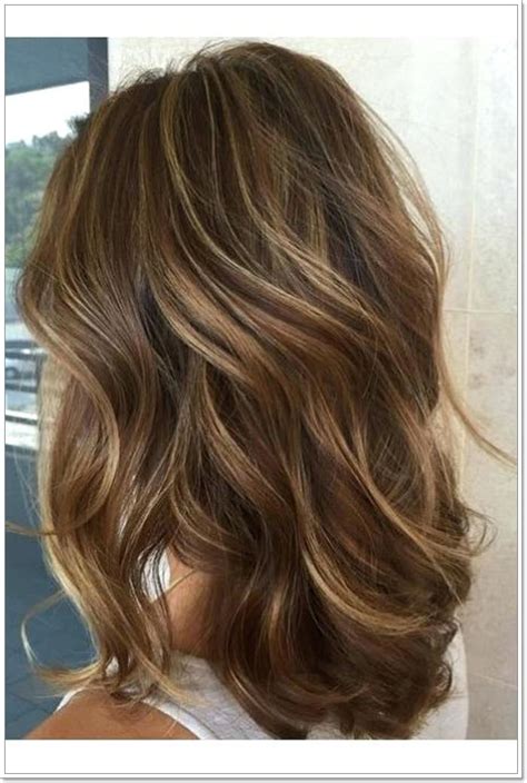 111 Trendy Natural Brown Hair With Blonde Highlights Looks