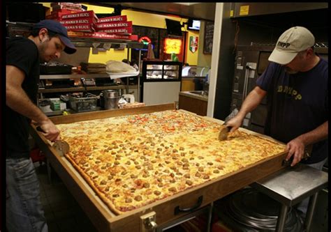 Find The Largest Pizza In Southern California Is At This Pizzeria
