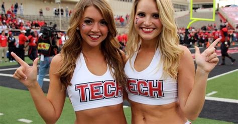 Nfl And College Cheerleaders Photos Texas Tech Cheerleaders Look To Rebound