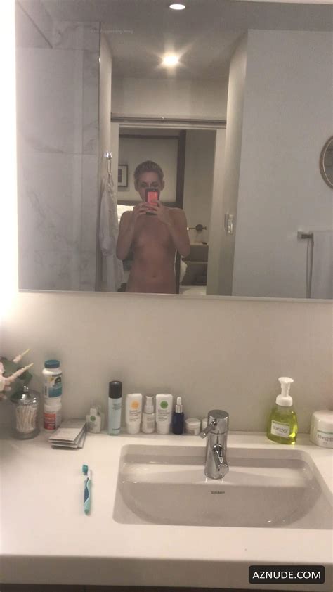 Kristen Stewart Nude And Sexy Selfies Aznude