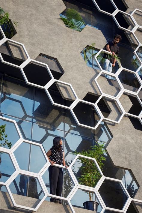 Hexagonal Facade Design Emerged As A Buffer Of Stratifying Elements