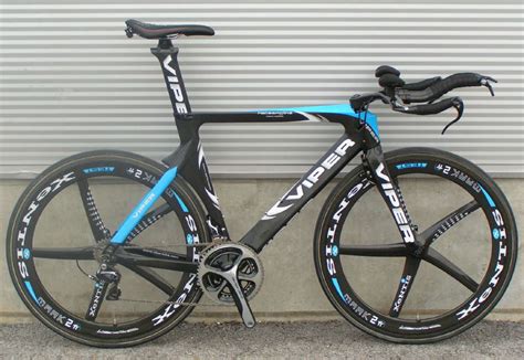 Triathlonrad rose 12 aeroflyer 3000 carbon, ultegra 10fach, mavic cosmic carb.sl. Technologie