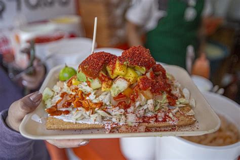 La tradición de los chicharrones preparados La Ruta de la Garnacha