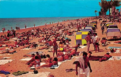 Fort Lauderdale Florida Fl Crowded Beach Scene Girls Bikinis Pm 1980 Postcard United States
