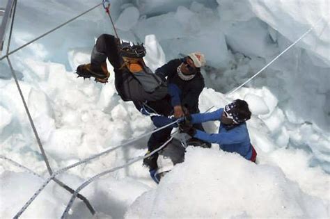 Worst Everest Disaster Ever As 13th Body Found After Avalanche