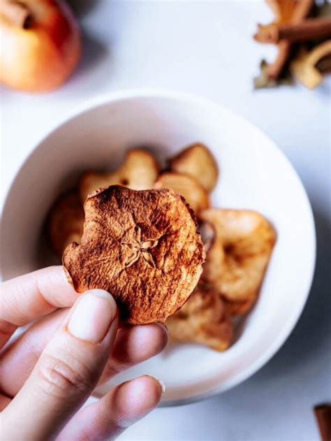 Easy Air Fryer Apple Chips Recipe Moon And Spoon And Yum