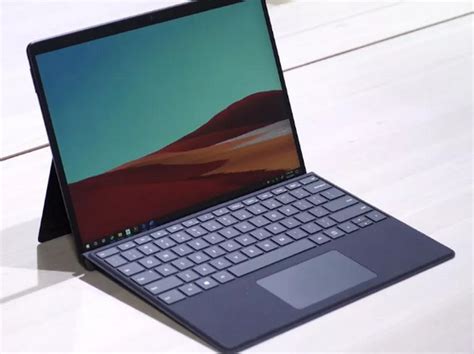 Get a microsoft surface pro x on home or business os as telstra launches this exclusively as the first telco. Voici pourquoi Microsoft avait besoin d'un processeur ...