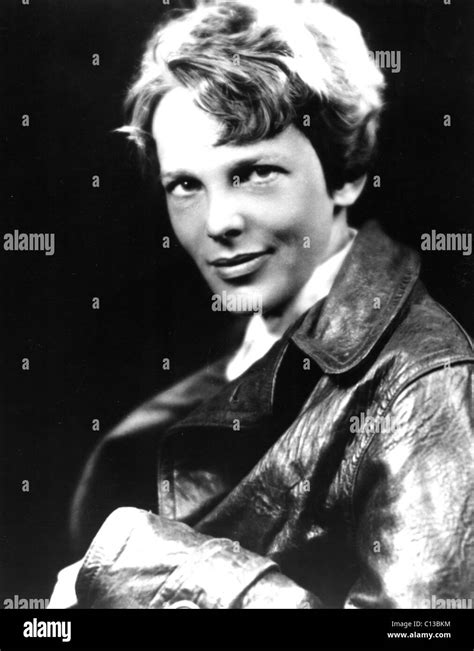 Amelia Earhart 1930s Black And White Stock Photos And Images Alamy