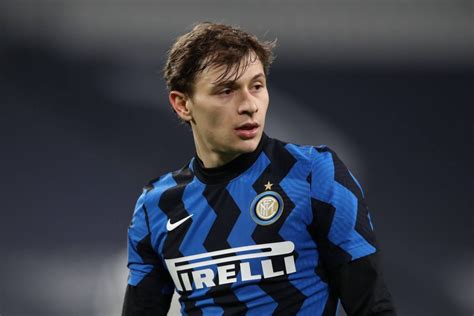 Nicolò barella (born 7 february 1997) is an italian footballer who plays as a centre midfield for italian club inter, and the italy national team. Inter To Offer Midfielder Nicolo Barella New Contract ...