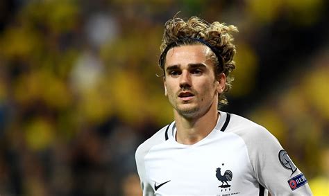 Minucie wynik wygranego (ostatecznie 2:0) meczu z albanią. Diego Simeone 'not afraid' of Antoine Griezmann interest ...