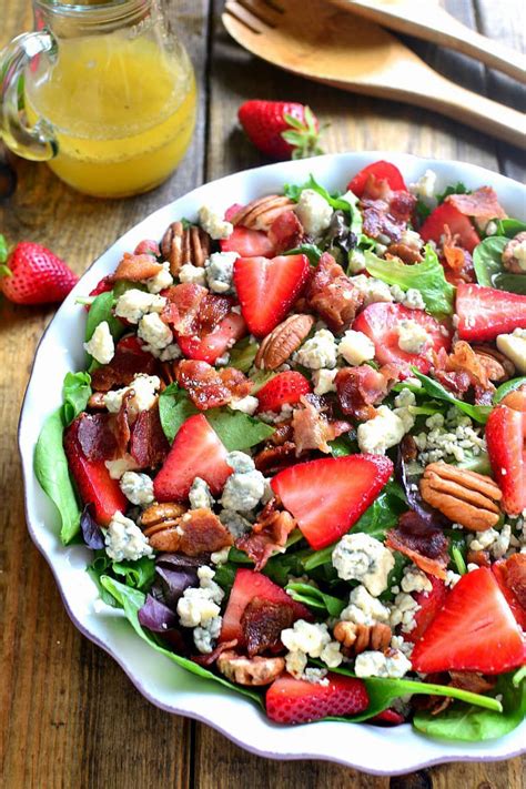 Picnic food ideas, including main dishes, side dishes, and desserts from the old farmer's alamanc. 50+ Easy Picnic Food Ideas That Are Perfect for Spring and ...