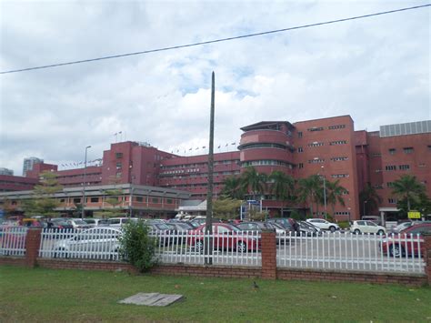 122m makamah tinggi syariah johor bahru. File:Sultanah Aminah Hospital.JPG - Wikimedia Commons