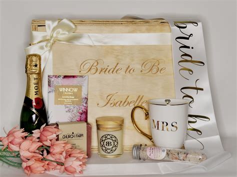 Bride To Be Hamper The Bridal Box Co Bridal Party T Boxes