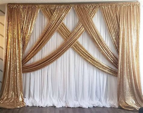 Gold And White Backdrop Diy Wedding Backdrop White And Gold Decor