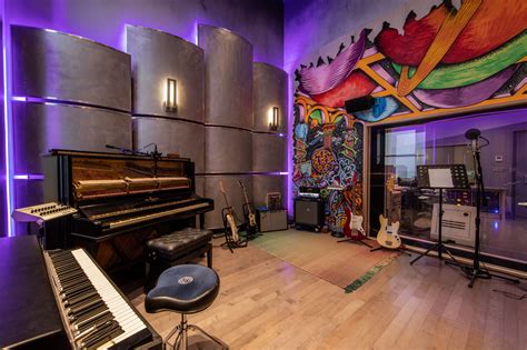 Details data about manzella building co in business pages uszm.com. Dimension 70 Studios in 2020 | Recording studio design ...