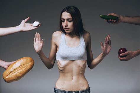 Příčiny anorexie Proč stále postihuje mladé dívky a ženy WomanOnly