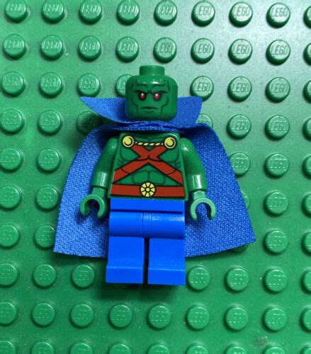 Lego Dc Super Heroes Martian Manhunter Minifigure Sh158 Cape W