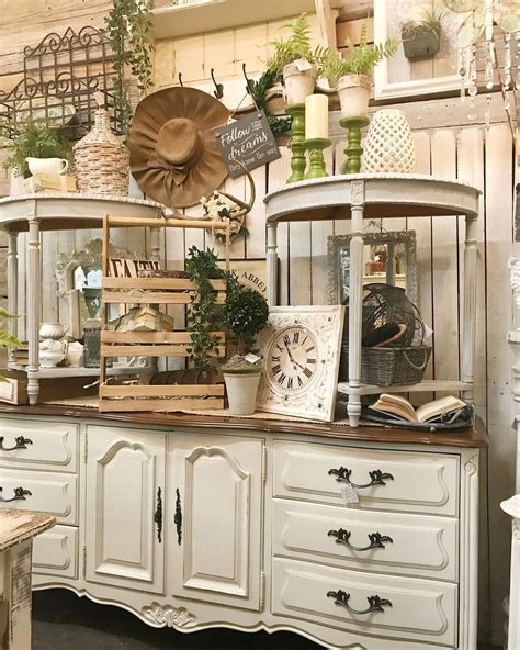 17 Best Vintage And Antique Furniture And Home Decor Vintagetopia