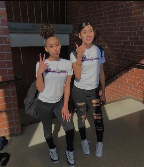Check Out Simonelovee ️ Best Friend Outfits Baddie Outfits Casual Cute Outfits For School