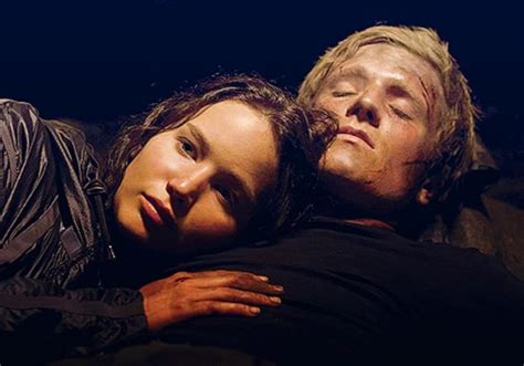 This Is Why The Hunger Games Mockingjay Part 2 Didn T Have A Katniss Peeta Sex Scene Metro News