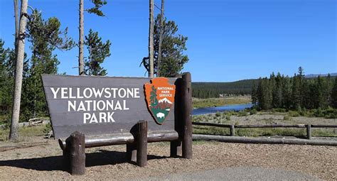 From geysers to bison, yellowstone is a place of hydrothermal and wildlife wonders. Yellowstone National Park - Wind River Country