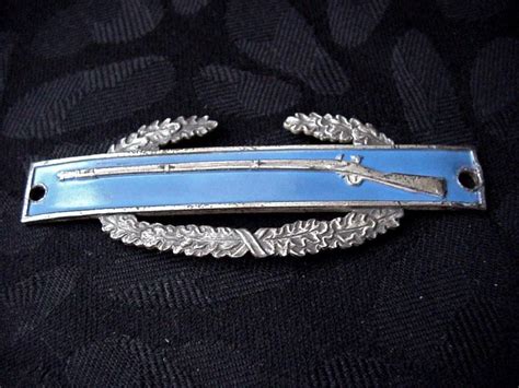 Wwii Sterling Military Infantry Marksman Combat Blue Enamel Pinbadge