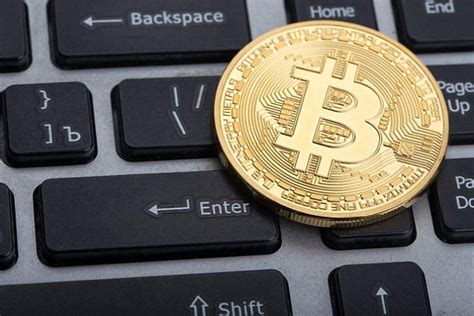 American economist and nobel prize winner in economic sciences milton friedman has aptly predicted the rise of digital currencies like the bitcoin in 1999. Bitcoin was predicted by Milton Friedman 18 years ago | Daily Mail Online