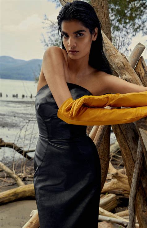 Leather Weather Bhumika Arora By Royal Gilbert For Elle Canada October 2019 Fashion